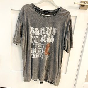 🤍 Impressions Tee 🤍